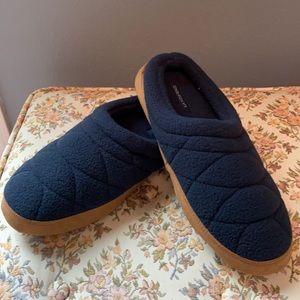 Women’s slippers